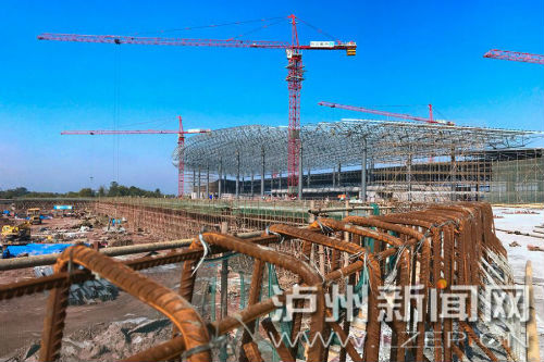 州云龍機場正全速推進建設，確保7月1日前投入運行。 瀘州日報記者 牟科 攝3